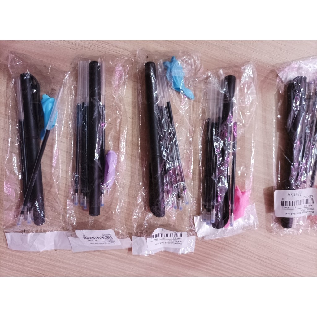 

Stuff Refill Pant Magic Book by import