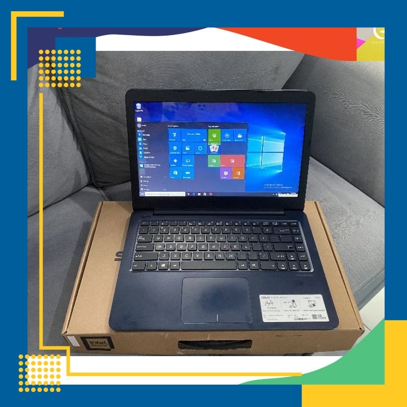 Laptop Asus E402y Ram 4 GB Hardik 1 TB