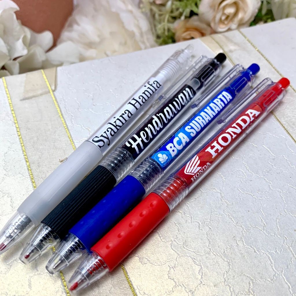 

Pulpen Custom Tulisan | Pena Free Custom Logo | Bolpoin Custom Nama Logo Perusahaan Organisasi