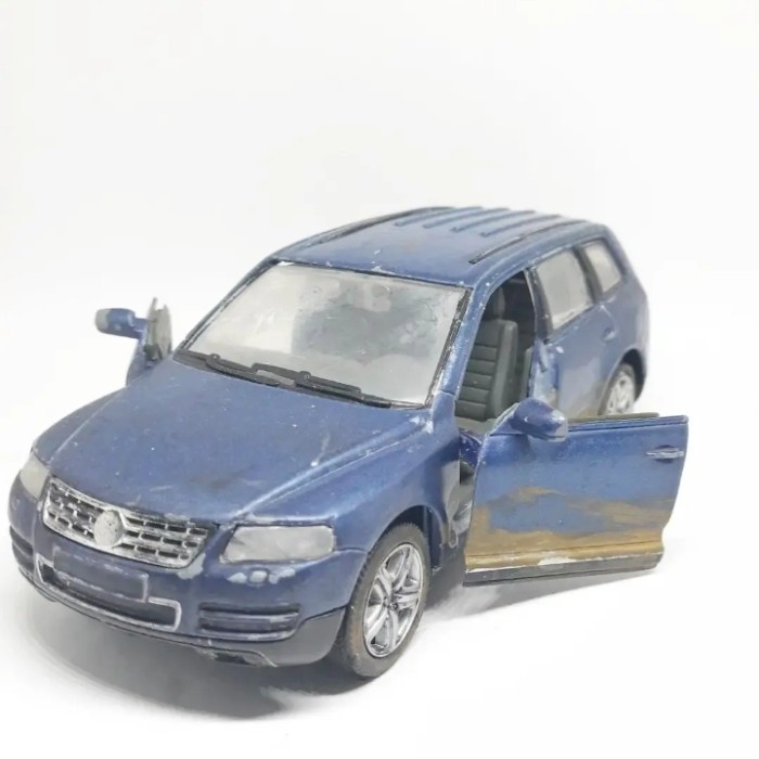 Welly VW Touareg  Diecast Skala 32 Junk