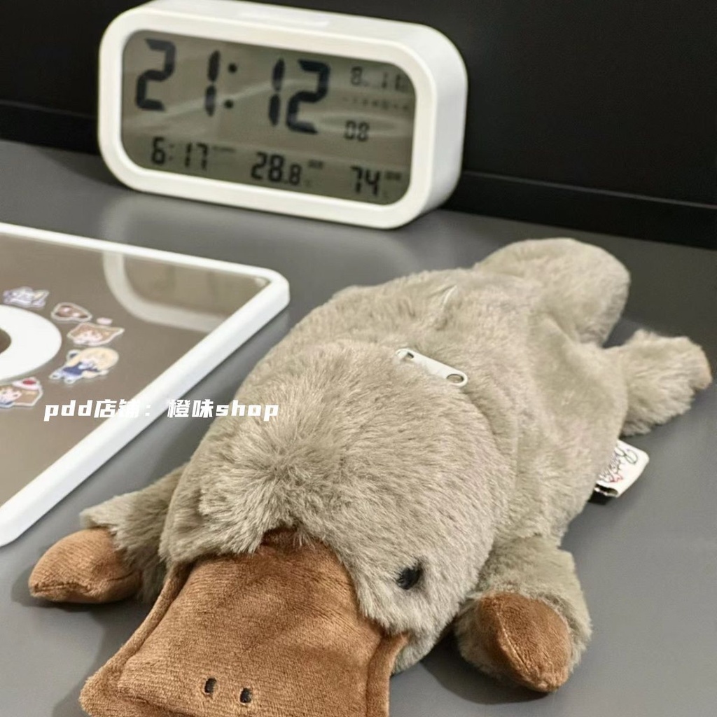 

[ COD✅ ] Aurora Tas Siswa Penyimpanan Alat Tulis Boneka Hewan/Sloth Laut TaSea Otter Pensil /small shark dollpencil case/cartoon large capacity storage bag/ Mewah bernilai Tinggi Pensil Tas