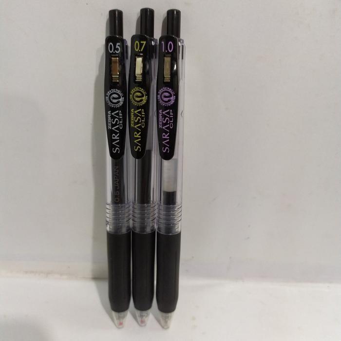 

BOLPEN SARASA 0.5 / 0.7 / 1.0 BLACK - BLUE - Hitam, 1.0