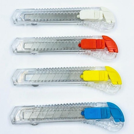 

Cutter TACO BESAR TRANSPARAN Premium 88 Ukuran Seperti L-500