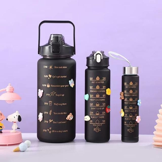 [New Collection] Botol Minum 1 Set Viral 2Liter + 900ml + 350ml (Include Stiker 2D 3D) JM Hitam Plas