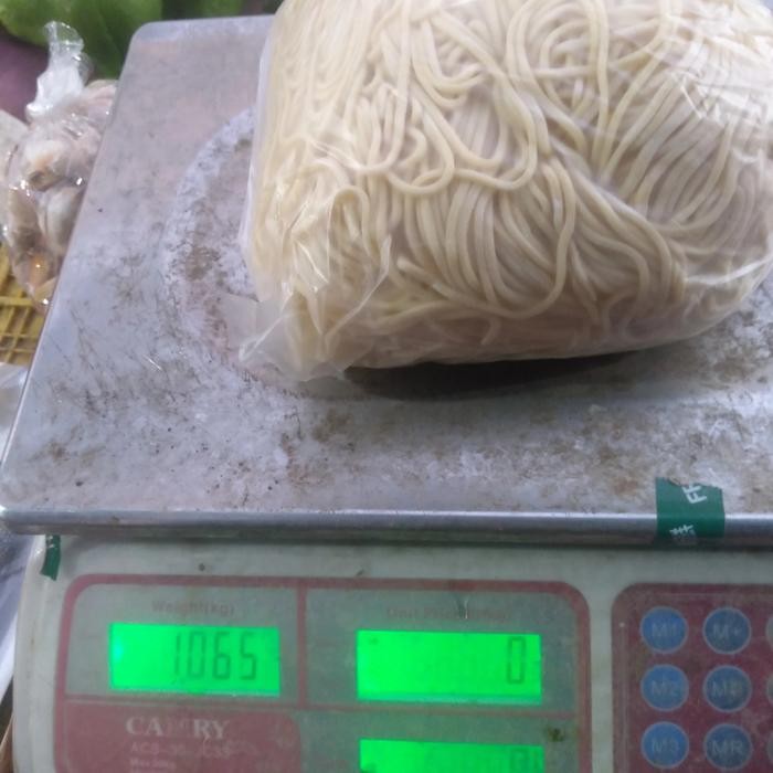 

mie mentah untuk mie ayam 1kg
