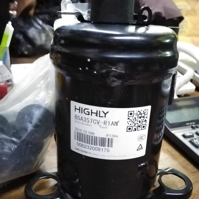 HIGHLY Kompresor Highly 1/6 PK Model BSA357 CV-R1EN Freon R134a dengan Barcode 006232008175 untuk Pe