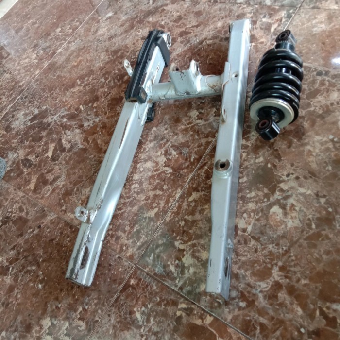 swing arem arm set monoshock jupiter mx new 135 disk belakang copotan