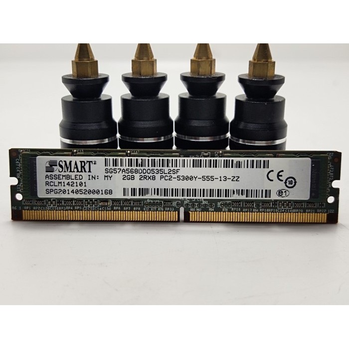 SMART 2GB 2RX8 PC2-5300Y-555-13-ZZ SG57A568DD0535L2SF