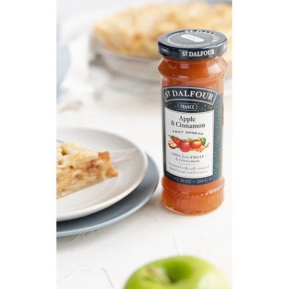

RB Selai St. Dalfour Apple & Cinnamon Jam Fruit Spread 10 Oz 284 Gr