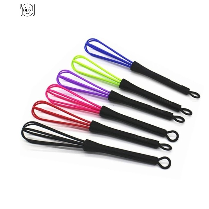 

1 PCS Small Mini Plastic Whisk Mixer Hand Egg Beater Stirrer Baking Blender Tool Double Head Whisk with Small Spoon Kitchen