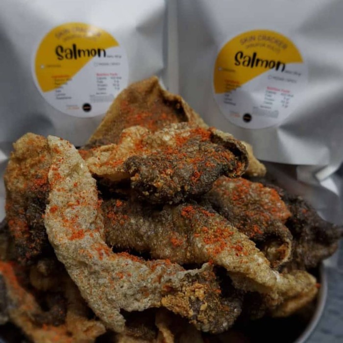 

salmon cracker kerupuk kulit salmon kemasan ekonomis - 500 gr