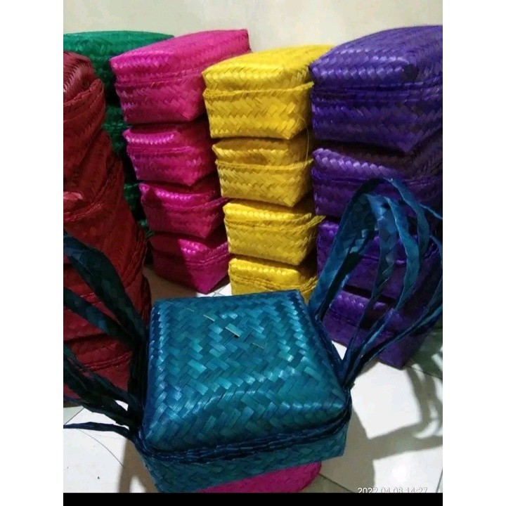 

besek jinjing 25*25 | Kerajinan Handmade Besek