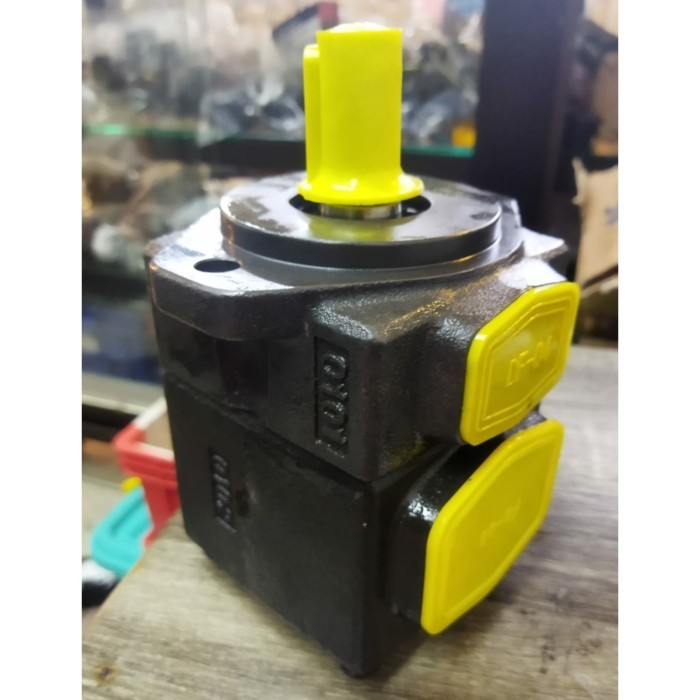 

VANE PUMP HYDRAULIC PV2R1-23-F-R JAGUAR PUMP VANE / HYDRAULIC PUMP