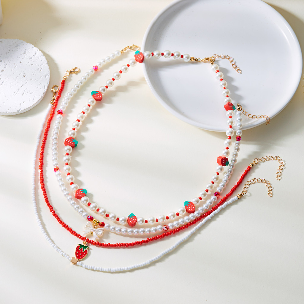 

Boho Summer Sweet Strawberry Beaded Necklace for Women Girls Y2K Cute Pearl Beads Short Choker Neck Chain Jewelry Party Gift