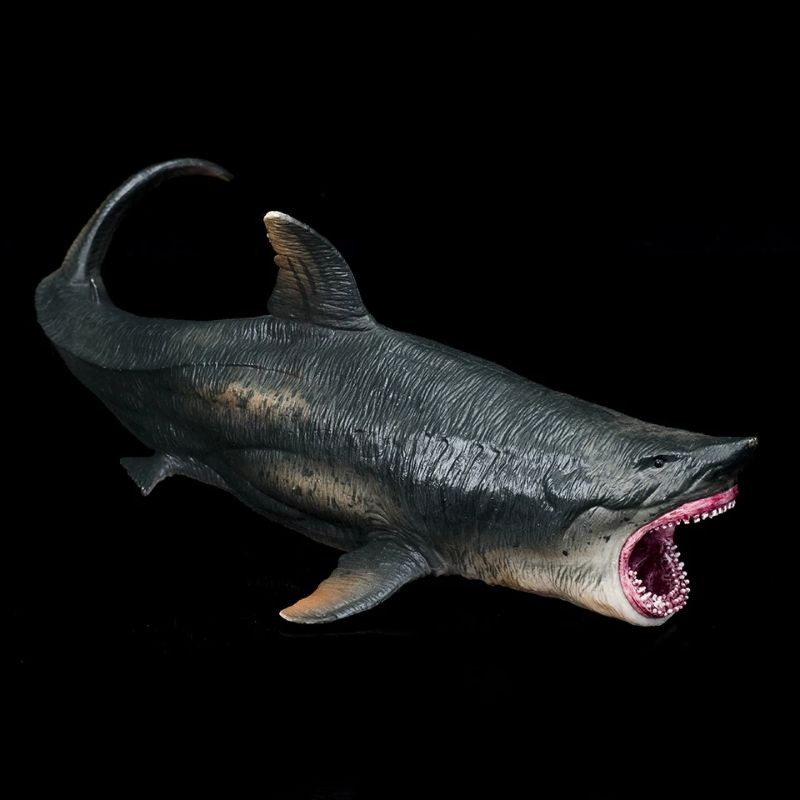 mainan ikan hiu jenis megalodon, white shark dan Tiger shark Figure