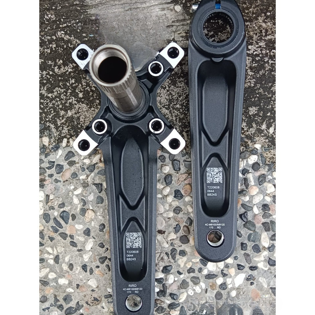 Crankset Riro XT Hollowtech HT2 BCD 104 64 Double Chainring Arm 170 mm Bottom Bracket Sepeda MTB