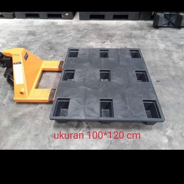 

pallet plastik ukuran 100 x 120 x 12 cm