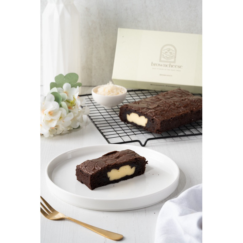 

Browncheese Brownies Panggang Insert Cheese 20x10 | Fudgy Brownies