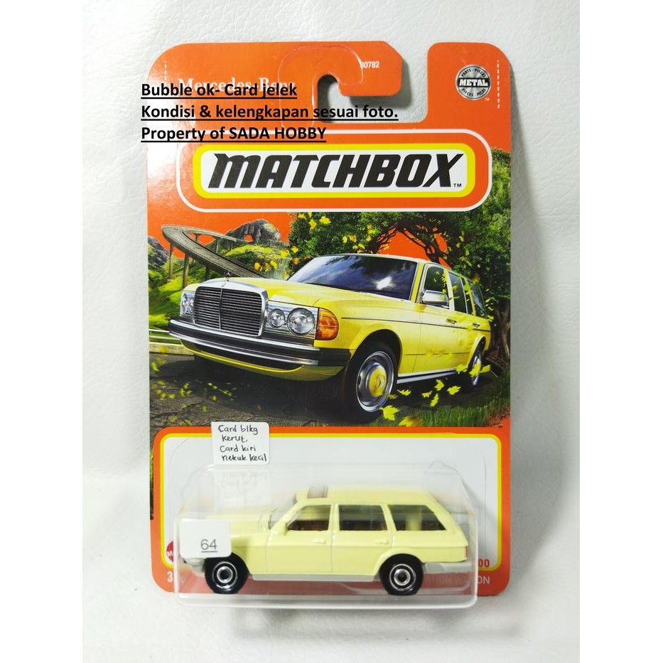 AD99 Matchbox Mercedes Benz S123 Station Wagon