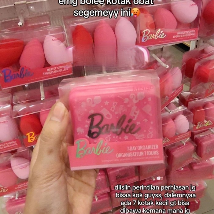 MINISO Barbie 7 Day Organizer Kotak Obat