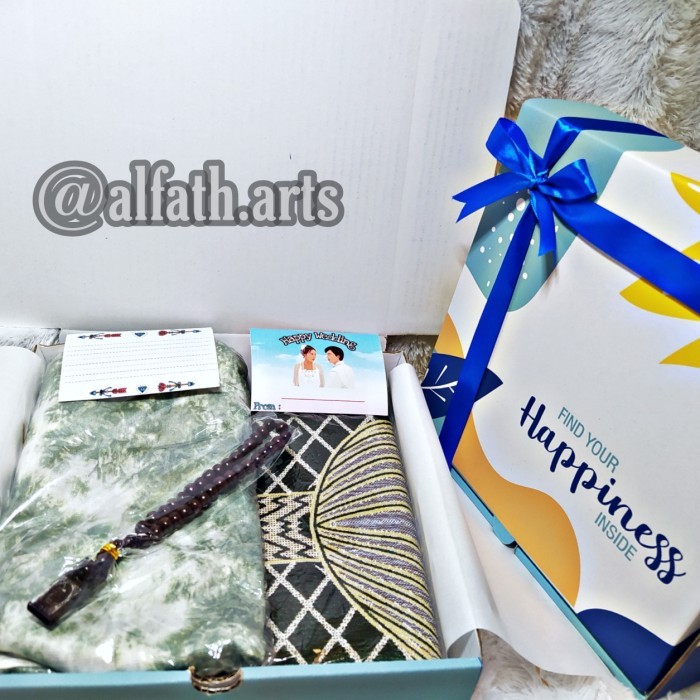 

DISKON Hampers Mukena / Hampers Nikahan / Kado Ultah / Kado wisuda - Box Happiness, Mukena saja