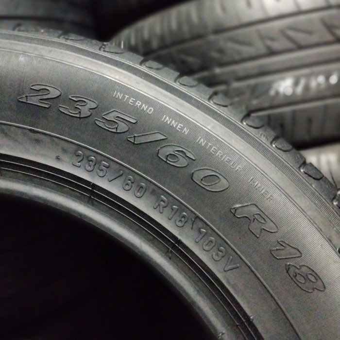 ban mobil 235 60 r18 bekas copotan (Nazwa workshop)