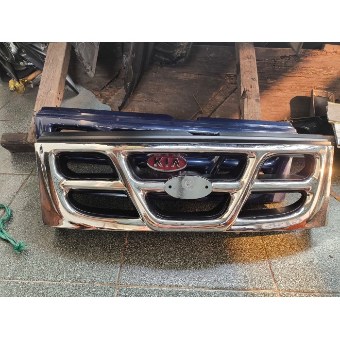 Grill KIA Sportage Gen 1 2000 FACELIFT