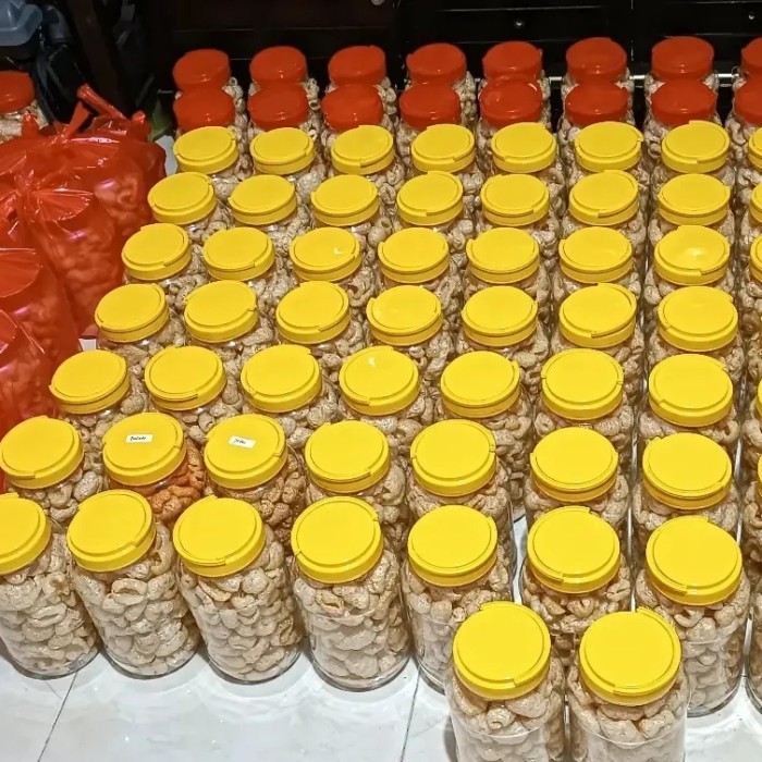 

Kerupuk Kulit Babi Kerubi Garing Gurih Renyah Kerupuk B2 - Tawar, Plastik Klip