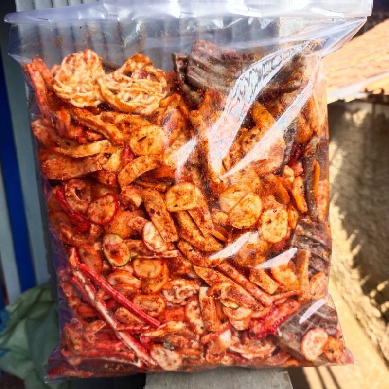 

krupuk seblak mix 500 gram / krupuk campur / krupuk viral pedas daun jeruk