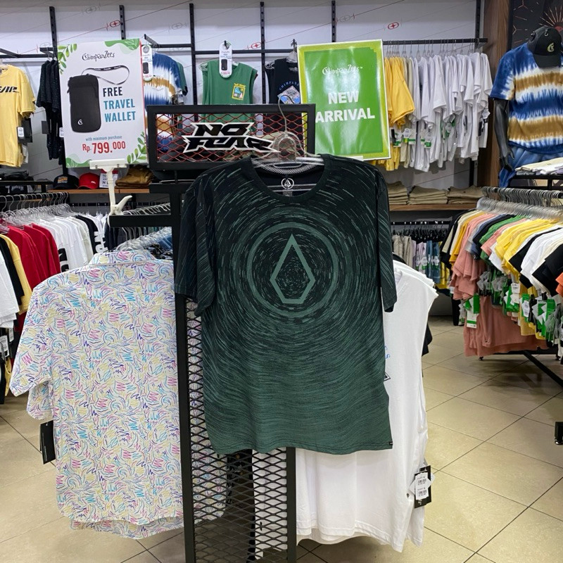 Kaos Volcom MCT Hyperdrive Short Sleeve Tee Black Original