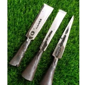 1 SET Pahat kayu tatah ukir bahan baja per  1set (3pcs)