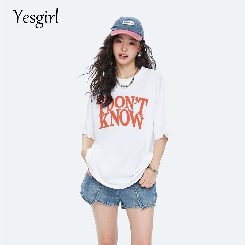 Bosgo Baju Kaos Unisex Couple, Logo Mewah dalam Desain, Gaya Fashion  OOTD Hits Pacar, Baju Viral da