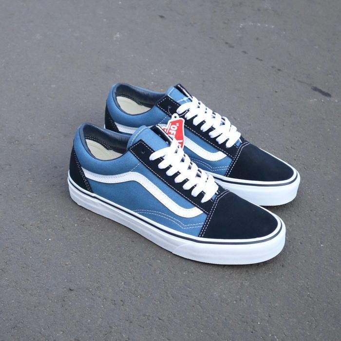 vans old skool navy (Resmi PT Navya)