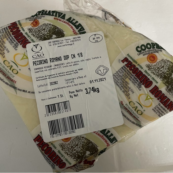 

Pecorino Romano cheese 500gr