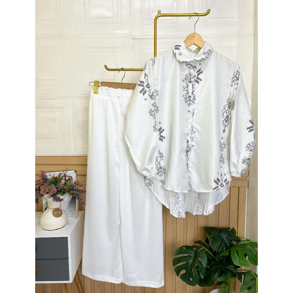 JALLPRONEW - ONESET MUNNA PLISKET / MY OUTFIT SETELAN WANITA MOTIF BUNGA KEKINIAN / ATASAN OVERSIZE+
