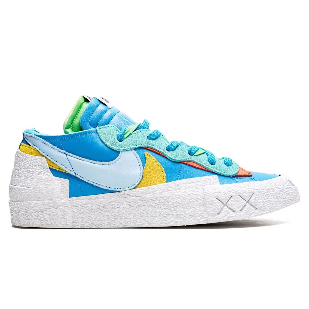 Nike Blazer X Kaws Low / Sepatu Branded Original