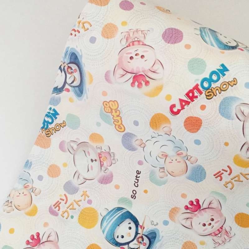 

Kertas Kado Cartoon Show Penguin