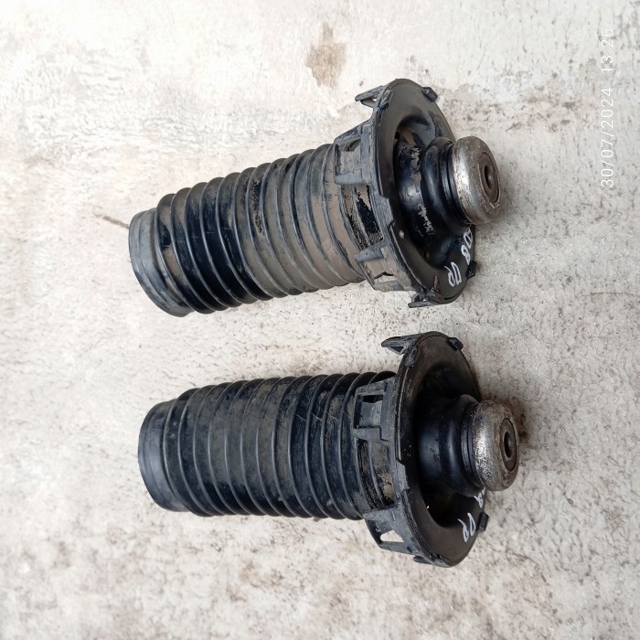 Tatakan per plus karet boot shock breaker depan City Gd8 Jazz GD3