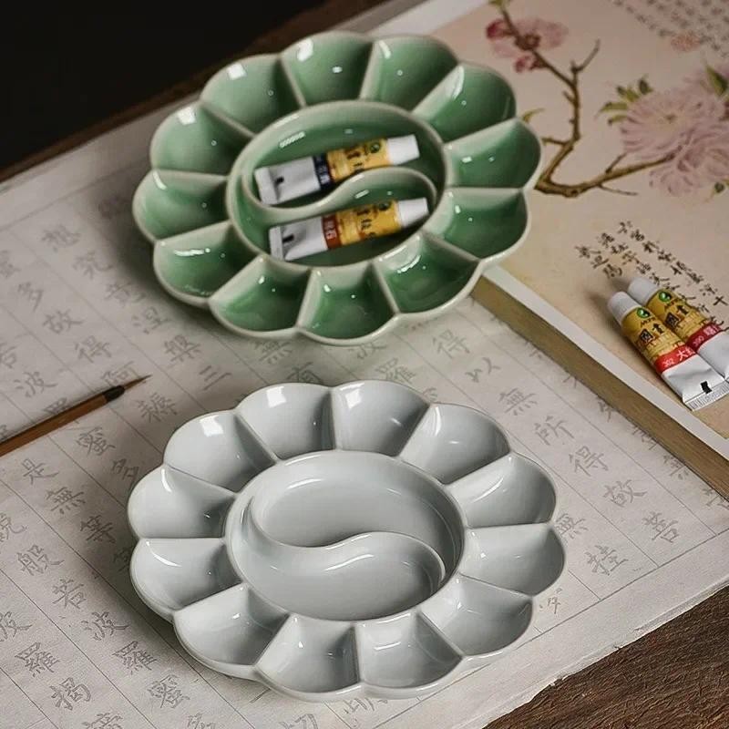 

Hand-made Celadon Palette Plum Blossom Watercolor Pallet Jingdezhen Ru Kiln High-quality Ceramic Plate/Pen Holder Art Supplies