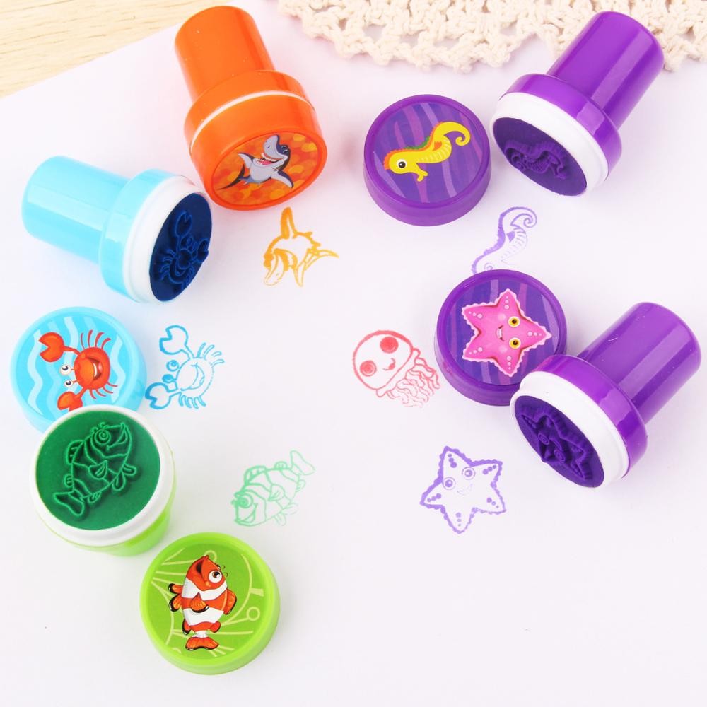 

10 Pcs/Set Cute Stamp Toy Cartoon Dinosaur Animal Marine Life Encourage Pattern Round Plastic DIY Toy Seal with Box for Kids