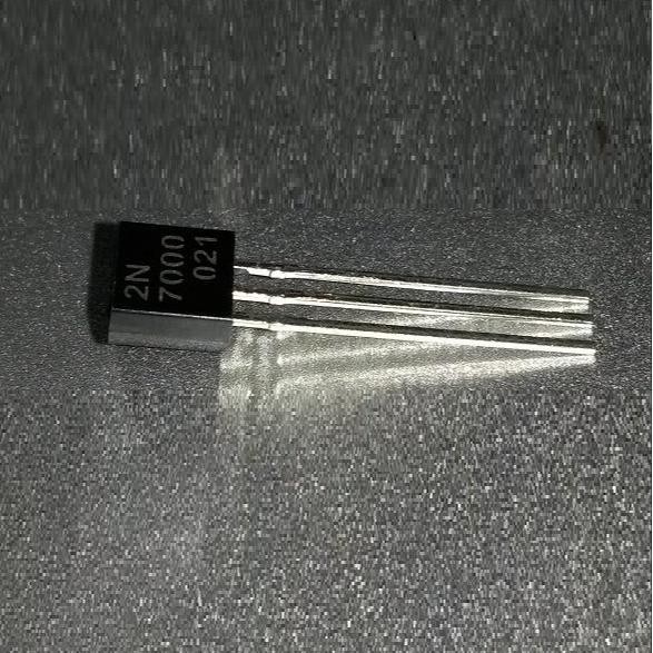 Transistor TR 2N7000 2N 7000  N-Channel  E-Mode FET