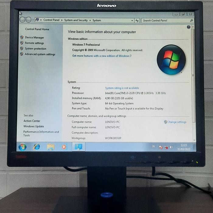 Monitor Lenovo Thinkcentre 17 Inch Kotak
