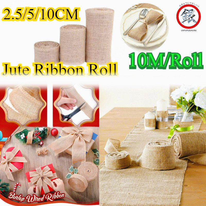 

10M/Roll Jute Ribbon Tali Goni Anyaman/ DIY PestaPita Aksesori/Pita Goni Roll/Roll Obras Coklat / Pita Goni Coklat Braided/ Pita Goni Renda/Pita Hampers/Pita Souvenir/Burlap Decoration/Untuk Dekorasi Hampers Souvenir / Jute Ribbon