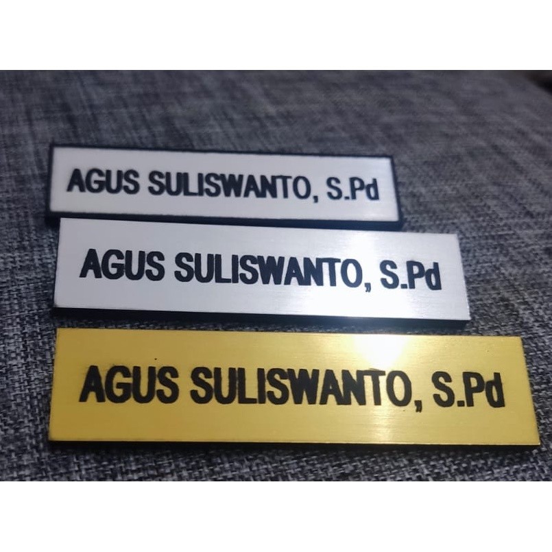 

Nametag GOLD SILVER LASER TEBAL Nama Dada PNS | Nametag Akrilik Gold dan Silver | Nama Dada Akrilik