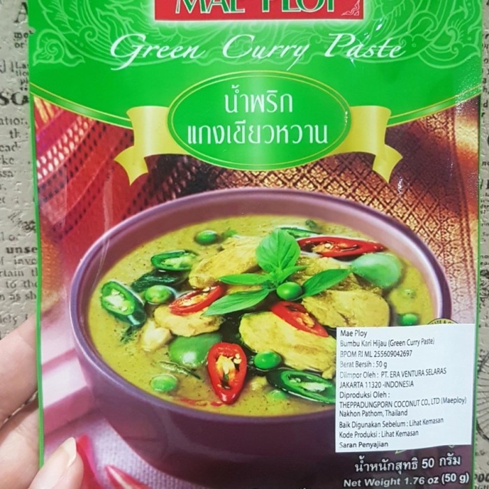 

Mae Ploy Green Curry 50gr/ Bumbu Kari Hijau/ Thailand Food