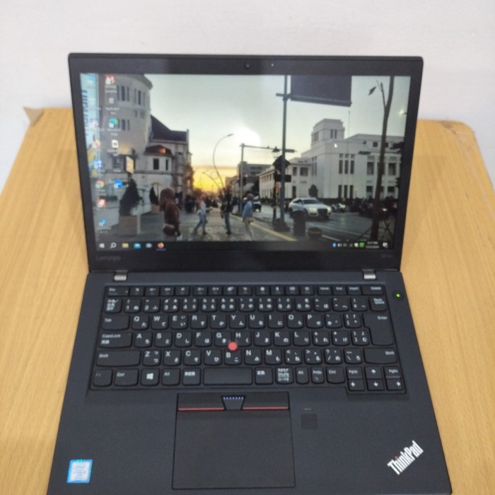 Laptop bekas Lenovo T470s ram 16GB  core i5 gen7 ssd 256