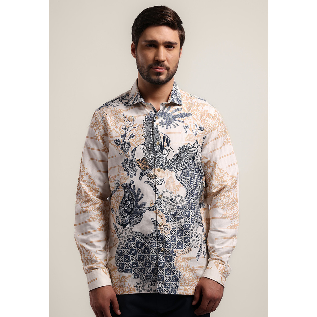 MOC - Kemeja Batik Pria Lengan Panjang Yogiswara - White