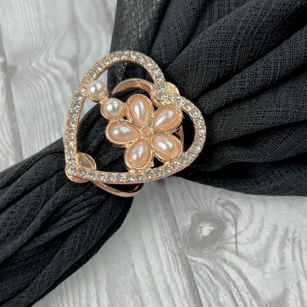 Ring Hijab Love Gold | Ring Hijab Motif Love Gold | Cincin Hijab Motif Love Gold | Cincin Kerudung L