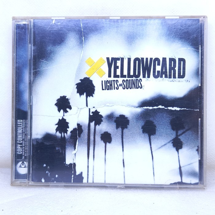 Kaset CD Yellow card - lights and sounds