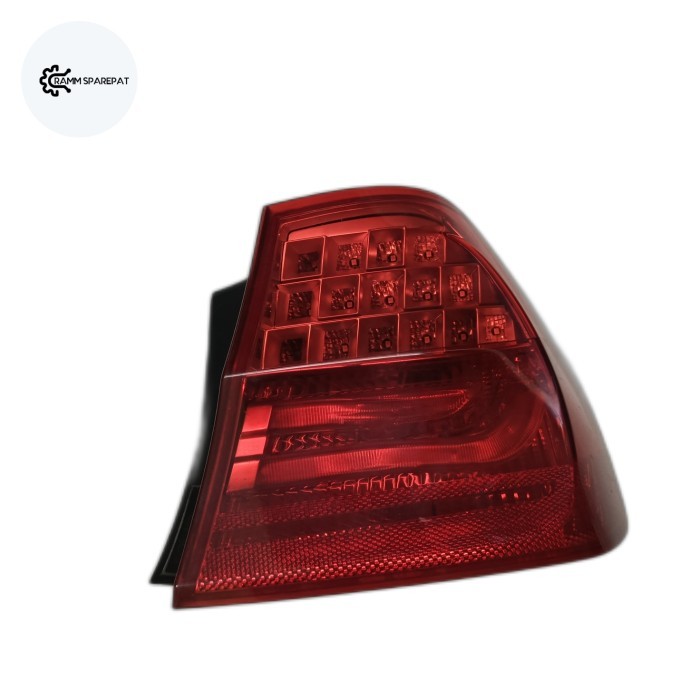 Stoplamp kanan bmw E90 lci facelift